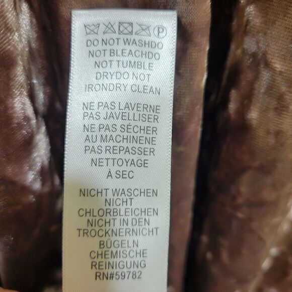 Adrianna Papell Blush Crushed Velour Top - Picture 9 of 10